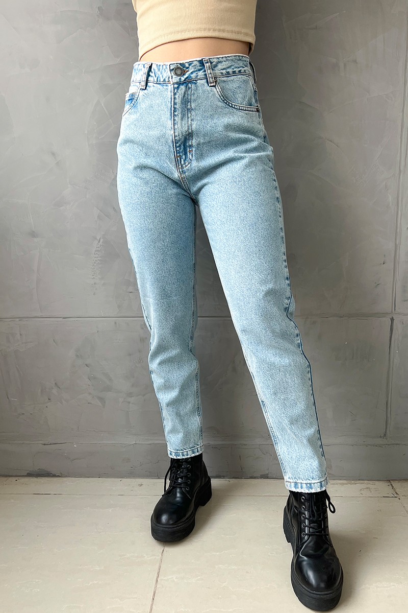 MOM JEAN CELESTE